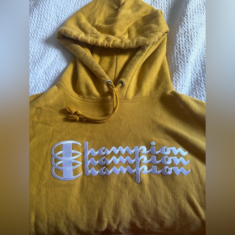 Men’s Yellow Champion Hoodie UO exclusive Triple Script Reverse Weave Hoodie